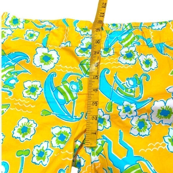 Lilly Pulitzer yellow and blue monkey in a boat Capri pants size for - Picture 4 of 7